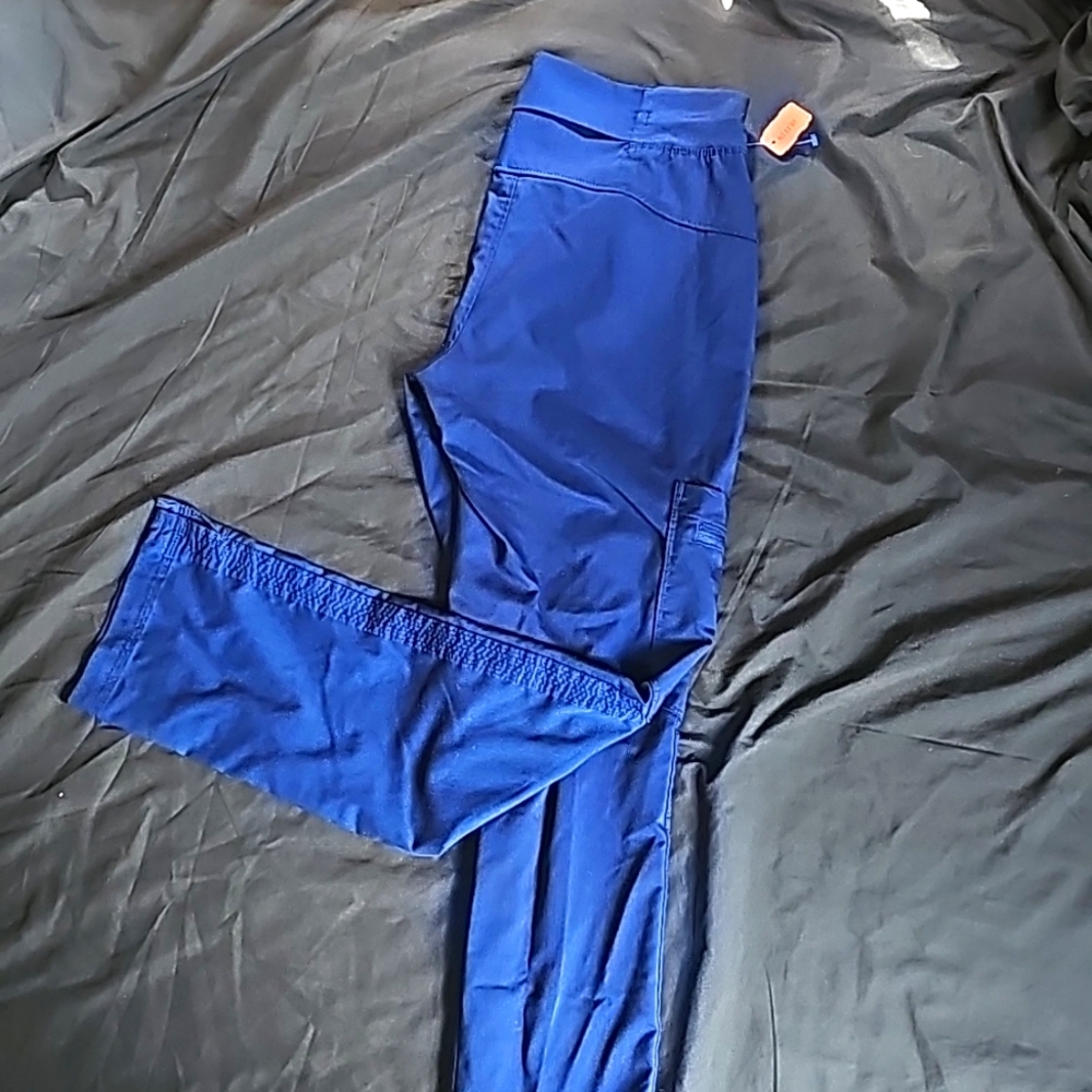 Small/x small scrub pants